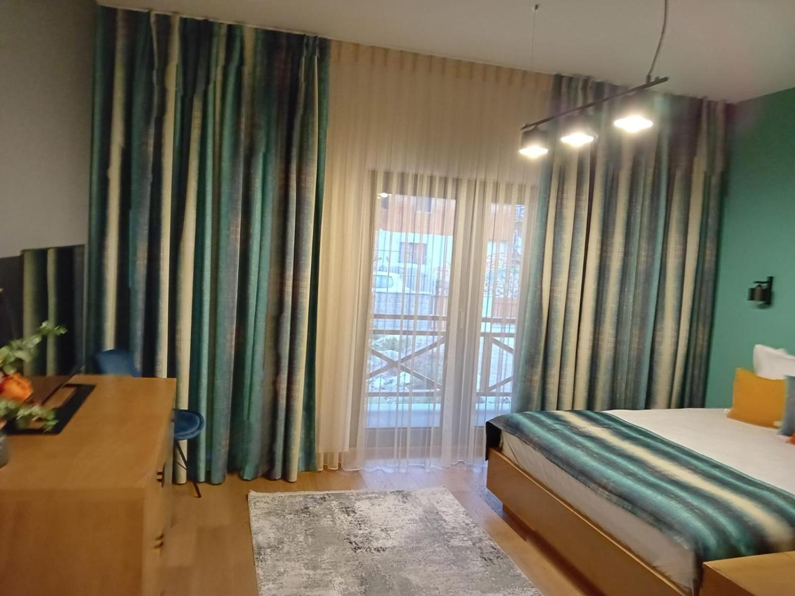 Anais Chalet Câmpulung Moldovenesc Eksteriør bilde