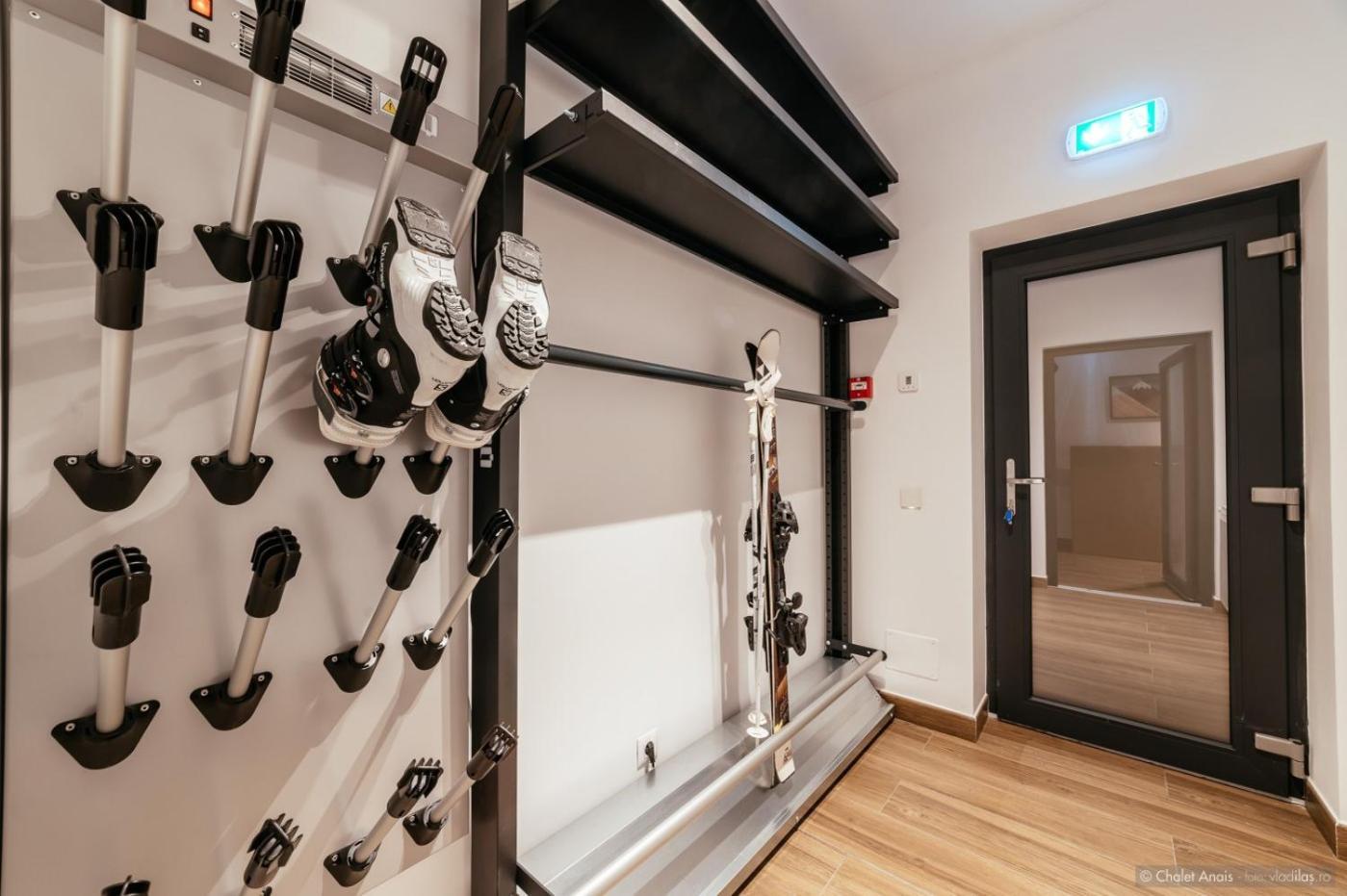 Anais Chalet Câmpulung Moldovenesc Eksteriør bilde