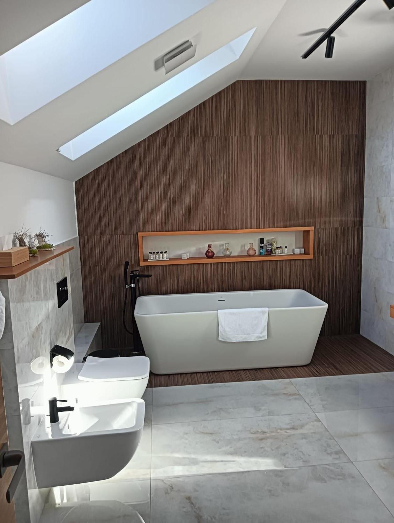 Anais Chalet Câmpulung Moldovenesc Eksteriør bilde
