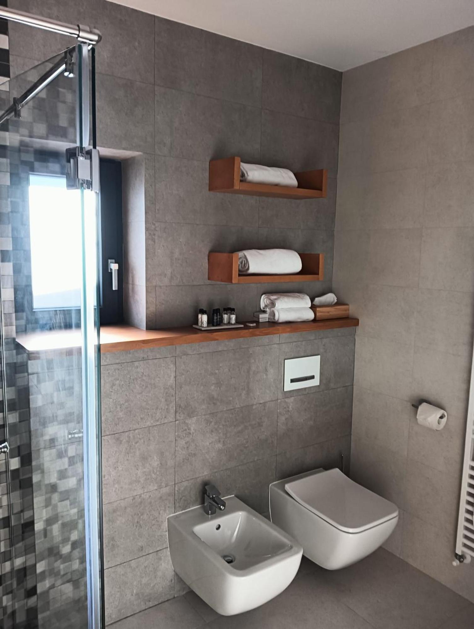 Anais Chalet Câmpulung Moldovenesc Eksteriør bilde